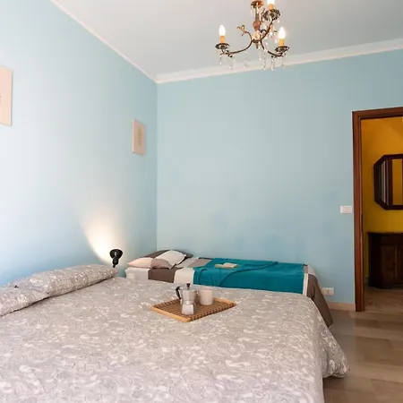Apartamento [via Genova]tranquillità In Centro - Freeparking.