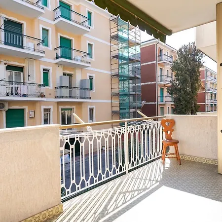 Apartment Via Genovatranquillita In Centro - Freeparking.